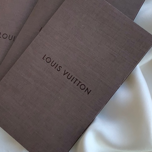 Louis Vuitton receipt envelops - Picture 2 of 8